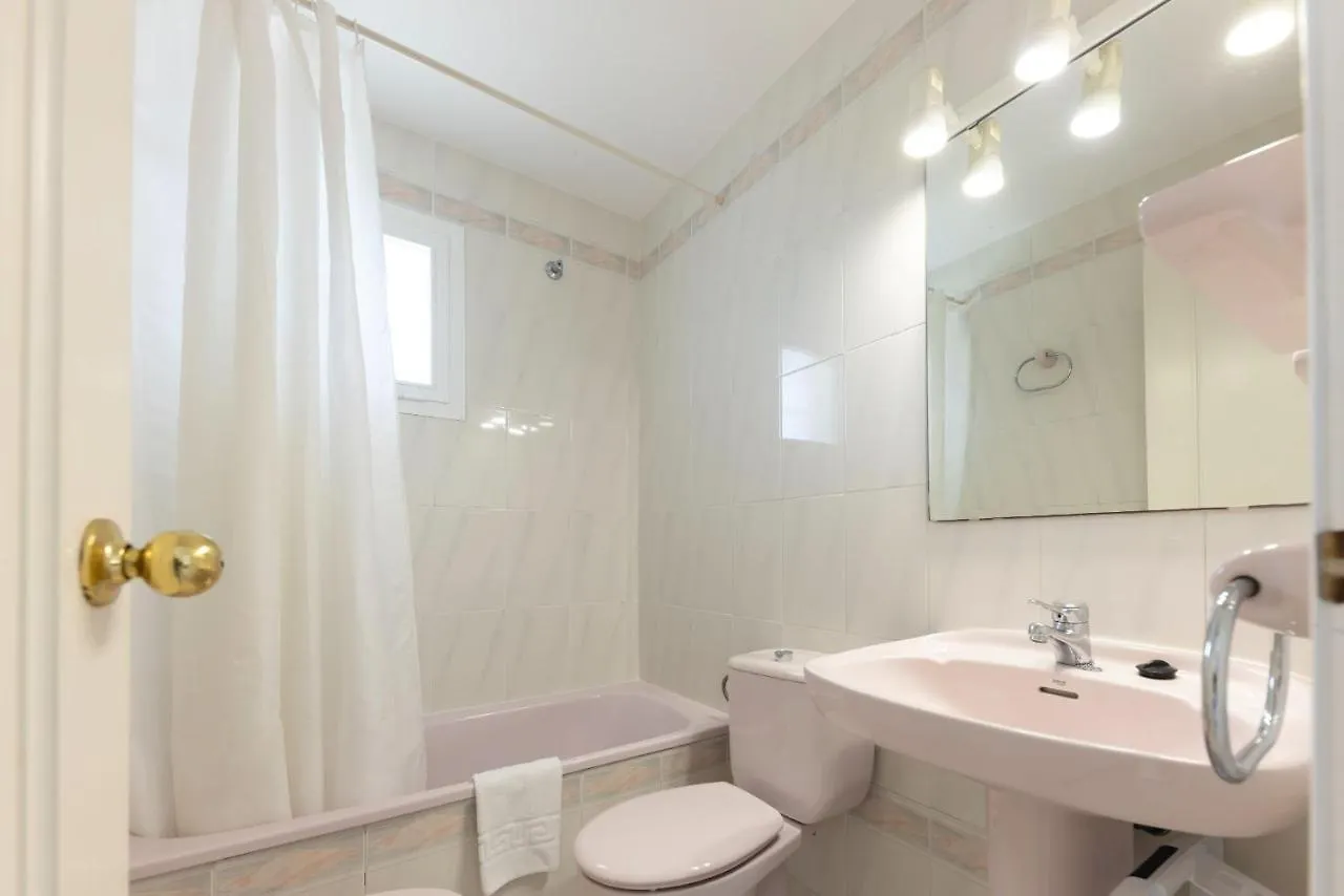 Bravissimo Estel B3 ס'אגארו 0*,